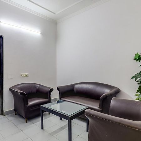 Hotel Sarthak Palace Near Karol Bagh Metro Station New Delhi Екстер'єр фото