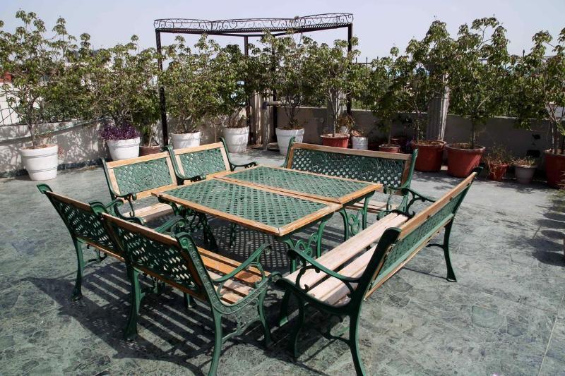 Hotel Sarthak Palace Near Karol Bagh Metro Station New Delhi Екстер'єр фото